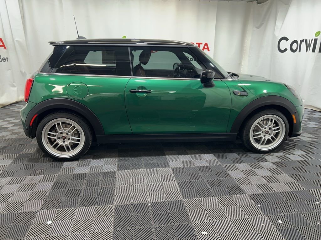 Used 2024 MINI Cooper SE image 10