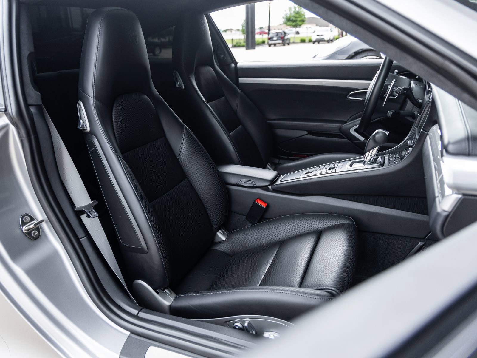 Used 2016 Porsche 911 Carrera GTS RWD image 47