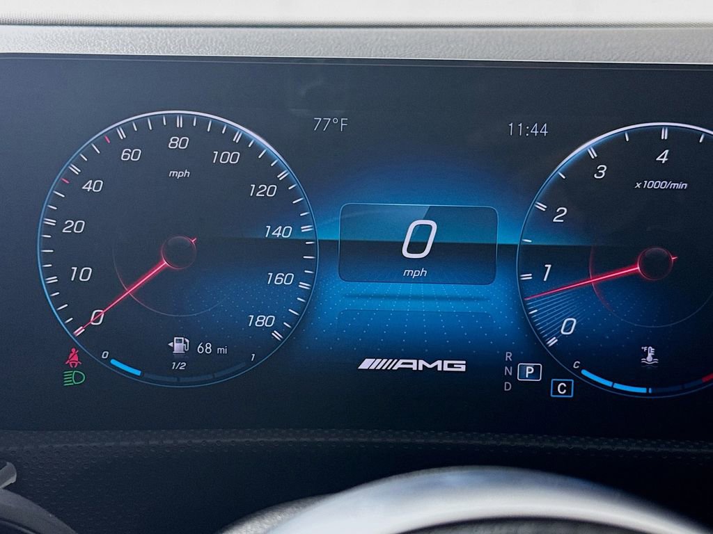 Used 2021 Mercedes-Benz CLA 35 AMG 4MATIC image 13