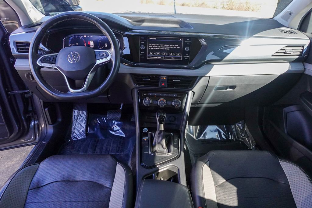 Used 2022 Volkswagen Taos SEL w/ Panoramic Sunroof Package image 26