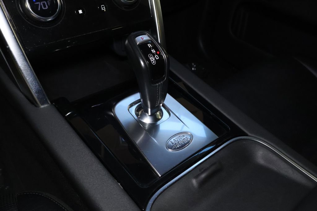 Used 2021 Land Rover Discovery Sport S image 28