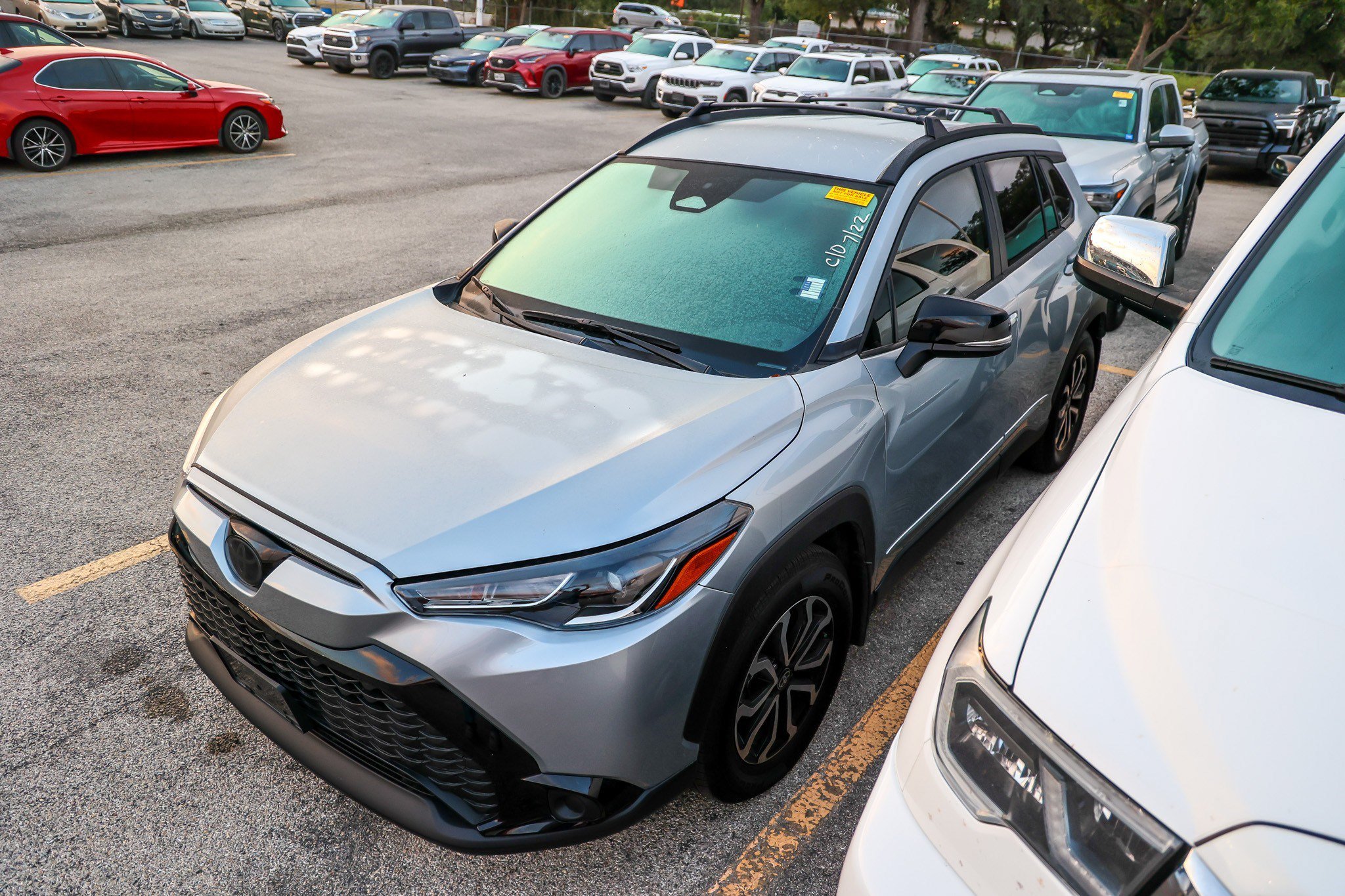Used 2025 Toyota Corolla Cross AWD Hybrid image 24