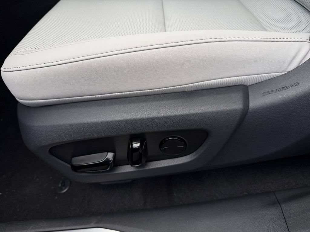 New 2026 Lexus RX 350h AWD/4WD image 13