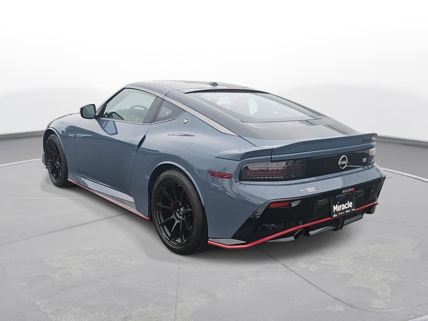 Used 2024 Nissan Z NISMO w/ Floor Mat Package RWD image 7