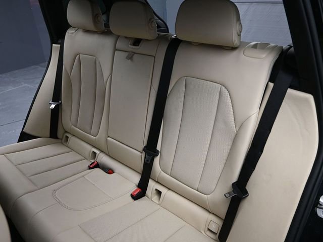 Used 2023 BMW X3 sDrive30i w/ Premium Package image 15