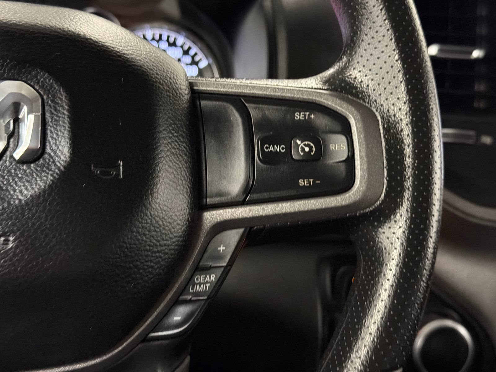 Used 2019 RAM 1500 Tradesman AWD/4WD image 18