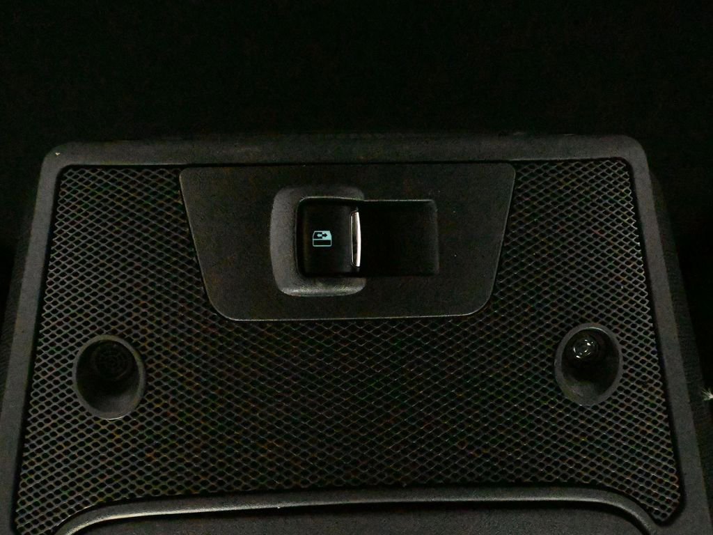 Used 2018 Ford F150 Lariat w/ Equipment Group 502A Luxury image 37