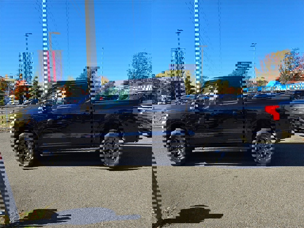 New 2025 Ford F150 Lightning Flash image 8