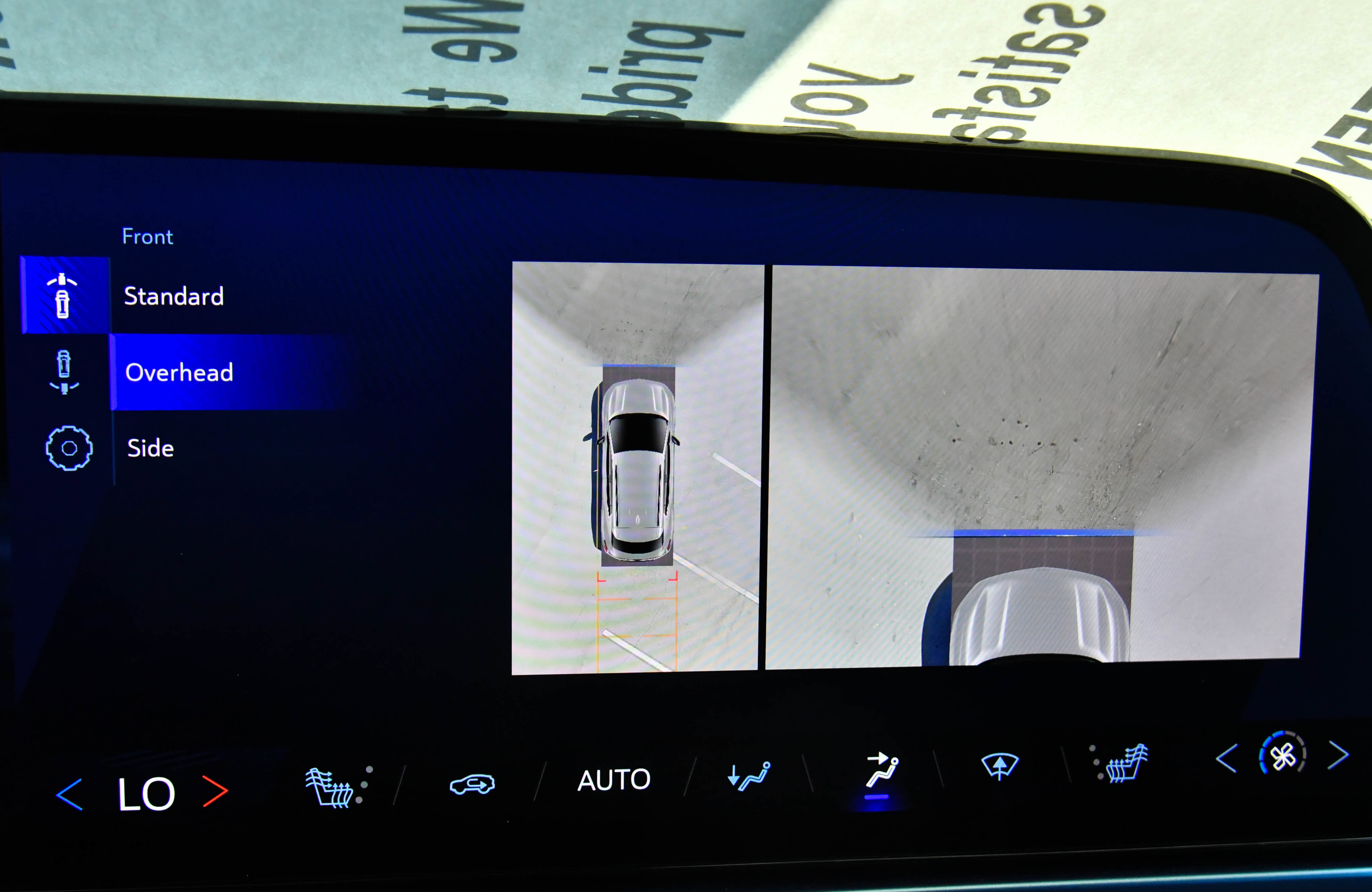 Used 2025 Chevrolet Equinox EV LT FWD image 24