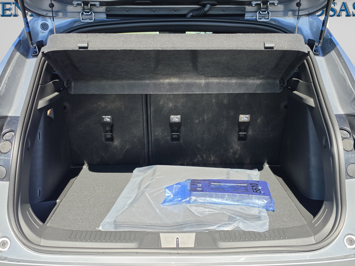 New 2026 Chevrolet Trax RS w/ Driver Confidence Package FWD image 15