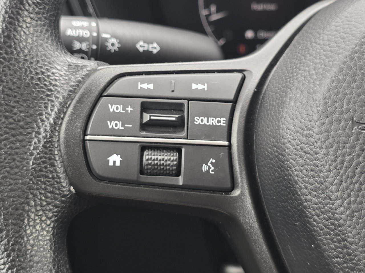 Used 2023 Honda CR-V EX image 33