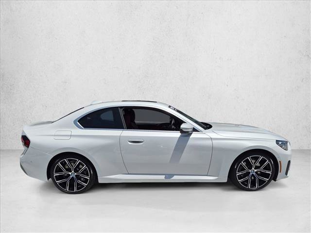 Used 2022 BMW 230i Coupe w/ Premium Package RWD image 4