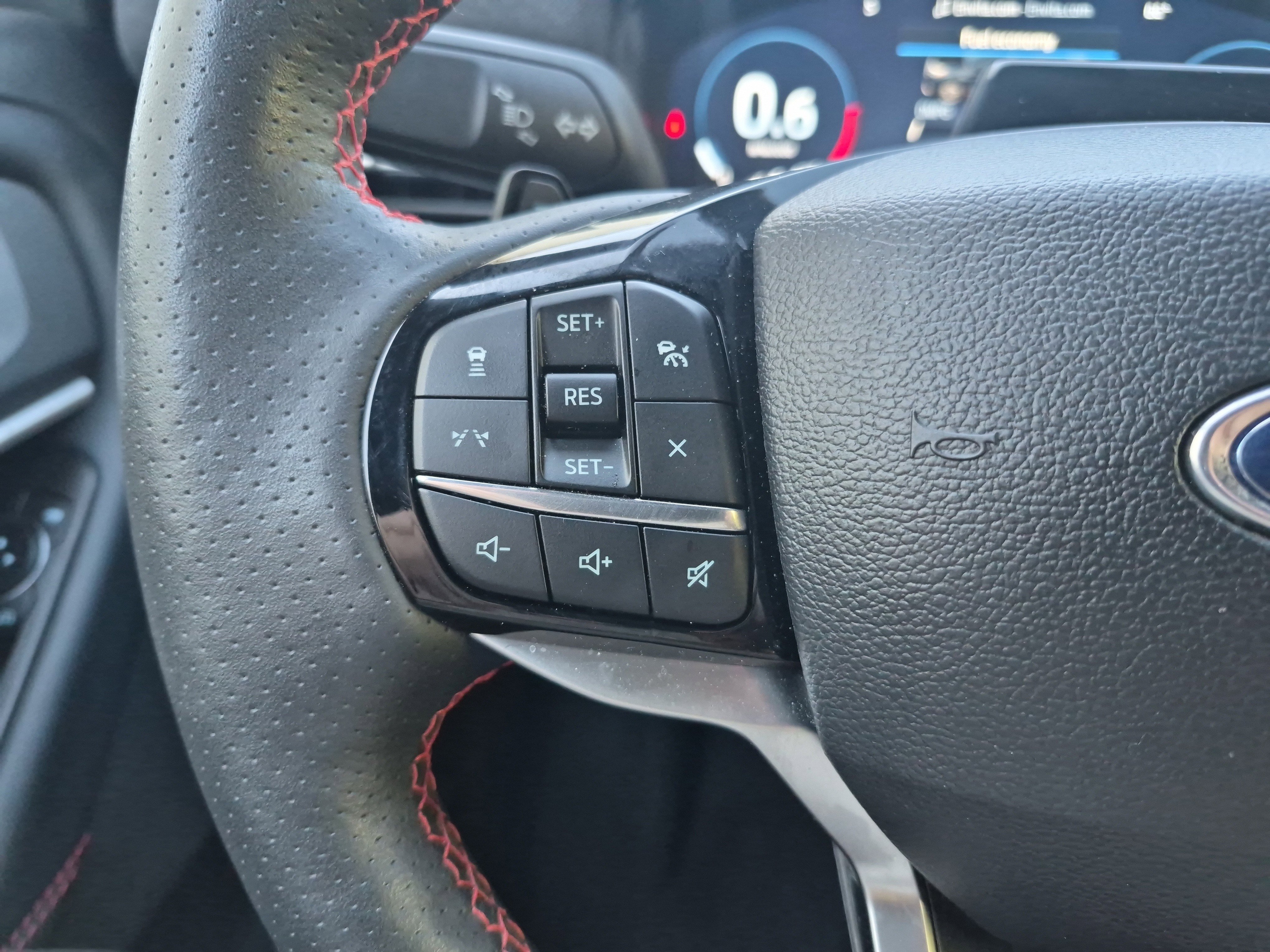 Used 2025 Ford Explorer ST w/ Sun And Sound Package image 27
