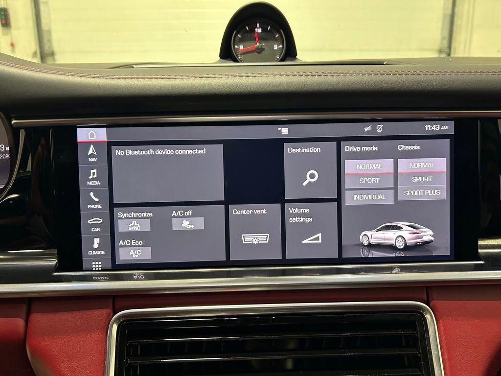 Used 2018 Porsche Panamera 4S w/ Premium Package Plus AWD/4WD image 26