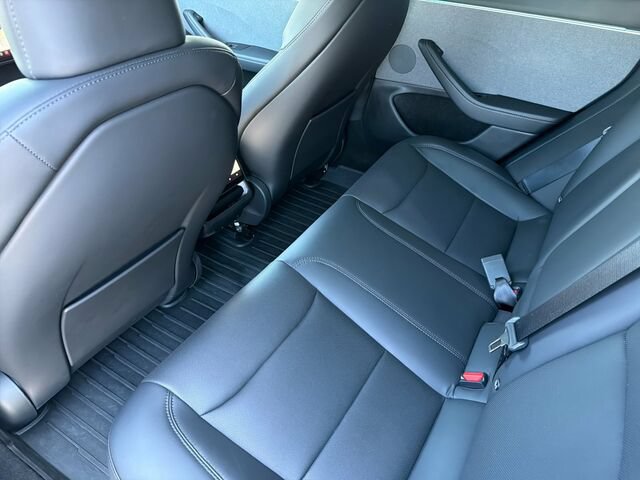 Used 2024 Tesla Model 3 Standard Range RWD image 15