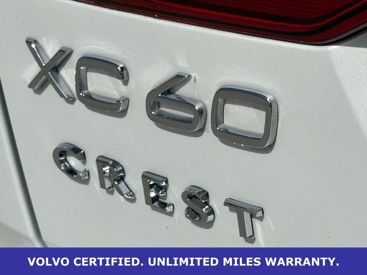 Certified 2023 Volvo XC60 B5 Core image 11