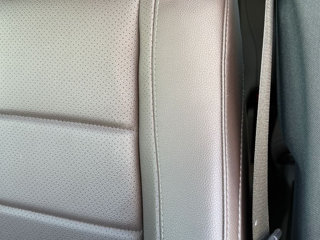 Used 2022 Mercedes-Benz GLS 450 4MATIC image 15