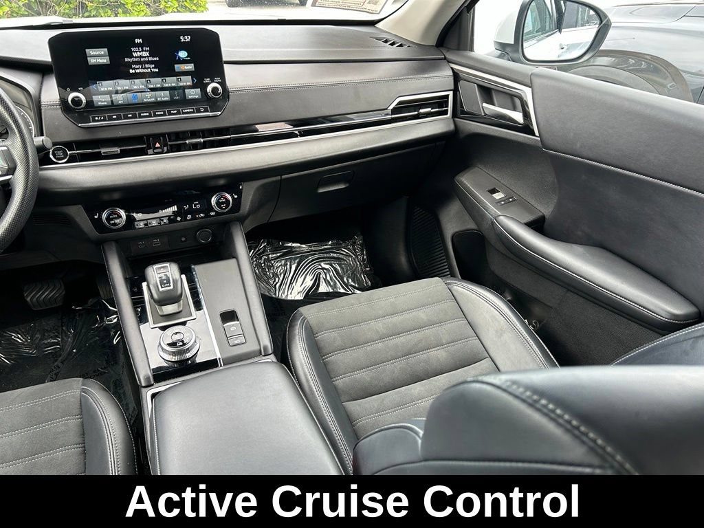 Used 2024 Mitsubishi Outlander SE AWD/4WD image 11