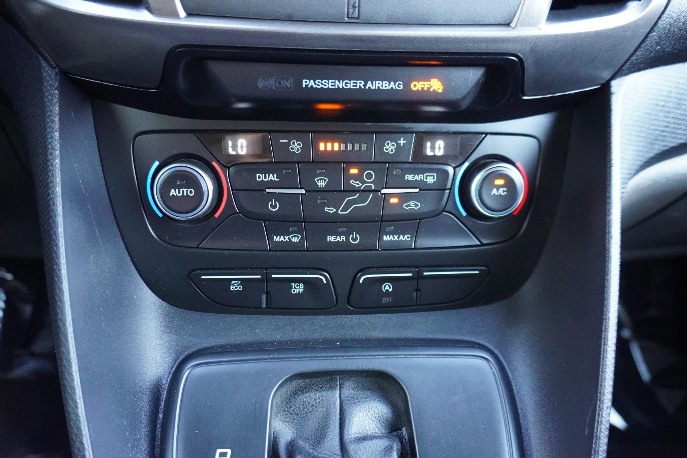 Used 2021 Ford Transit Connect XLT FWD image 21
