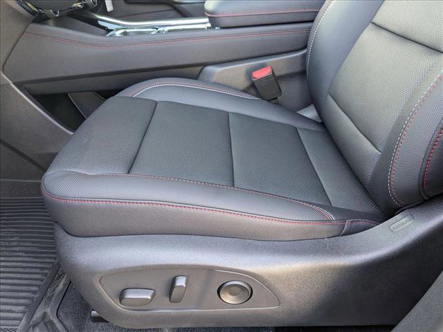 New 2026 Chevrolet Traverse Z71 w/ Driver Confidence Package image 4