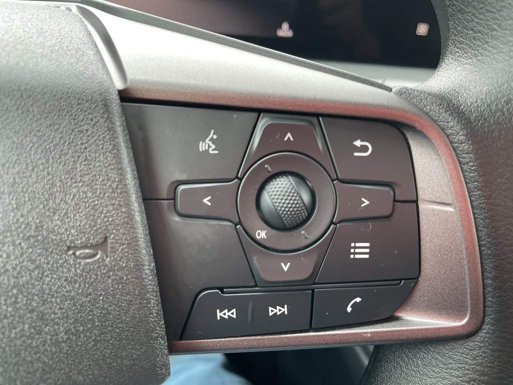 New 2026 Nissan Sentra SV image 14