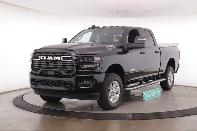 Used 2025 RAM 2500 Big Horn AWD/4WD image 10