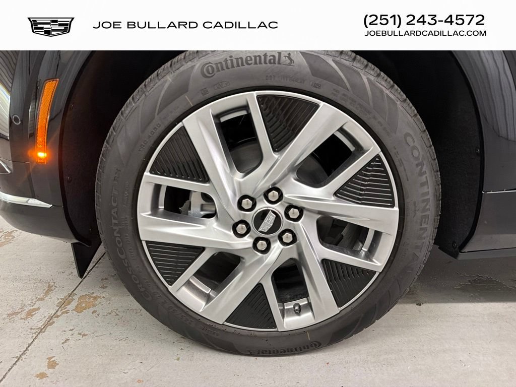 New 2027 Cadillac Optiq Luxury AWD/4WD image 8