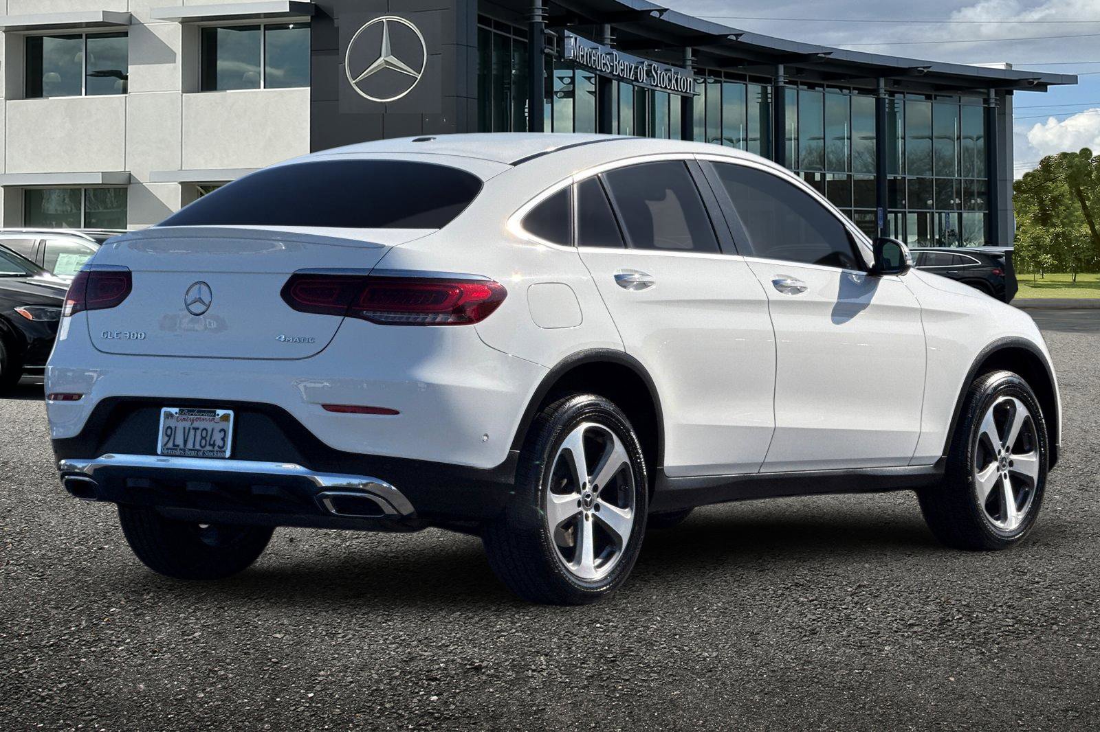 Certified 2023 Mercedes-Benz GLC 300 4MATIC Coupe image 4