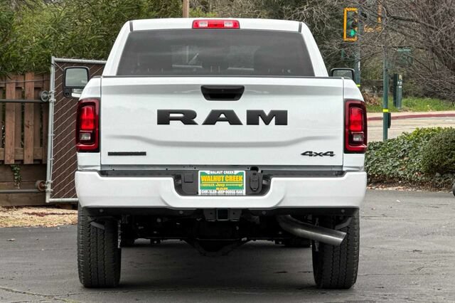 New 2026 RAM 2500 Big Horn AWD/4WD image 5
