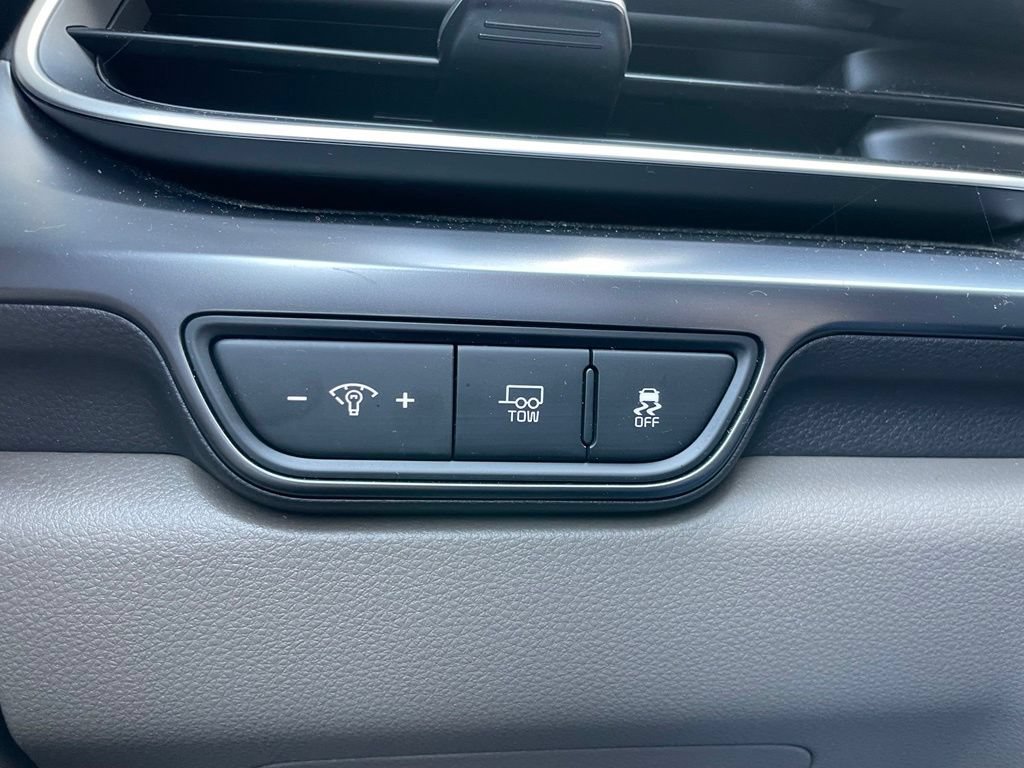Used 2026 Kia Carnival LXS FWD image 38