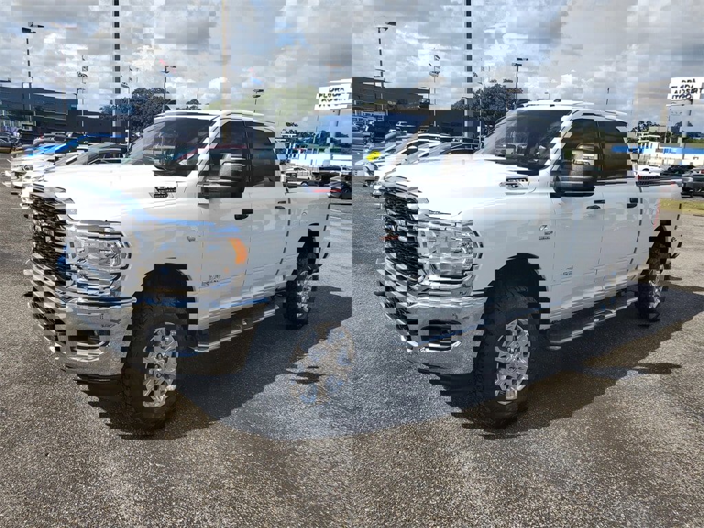 Used 2024 RAM 2500 Big Horn image 2