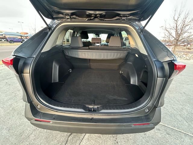 Used 2025 Toyota RAV4 XLE image 26