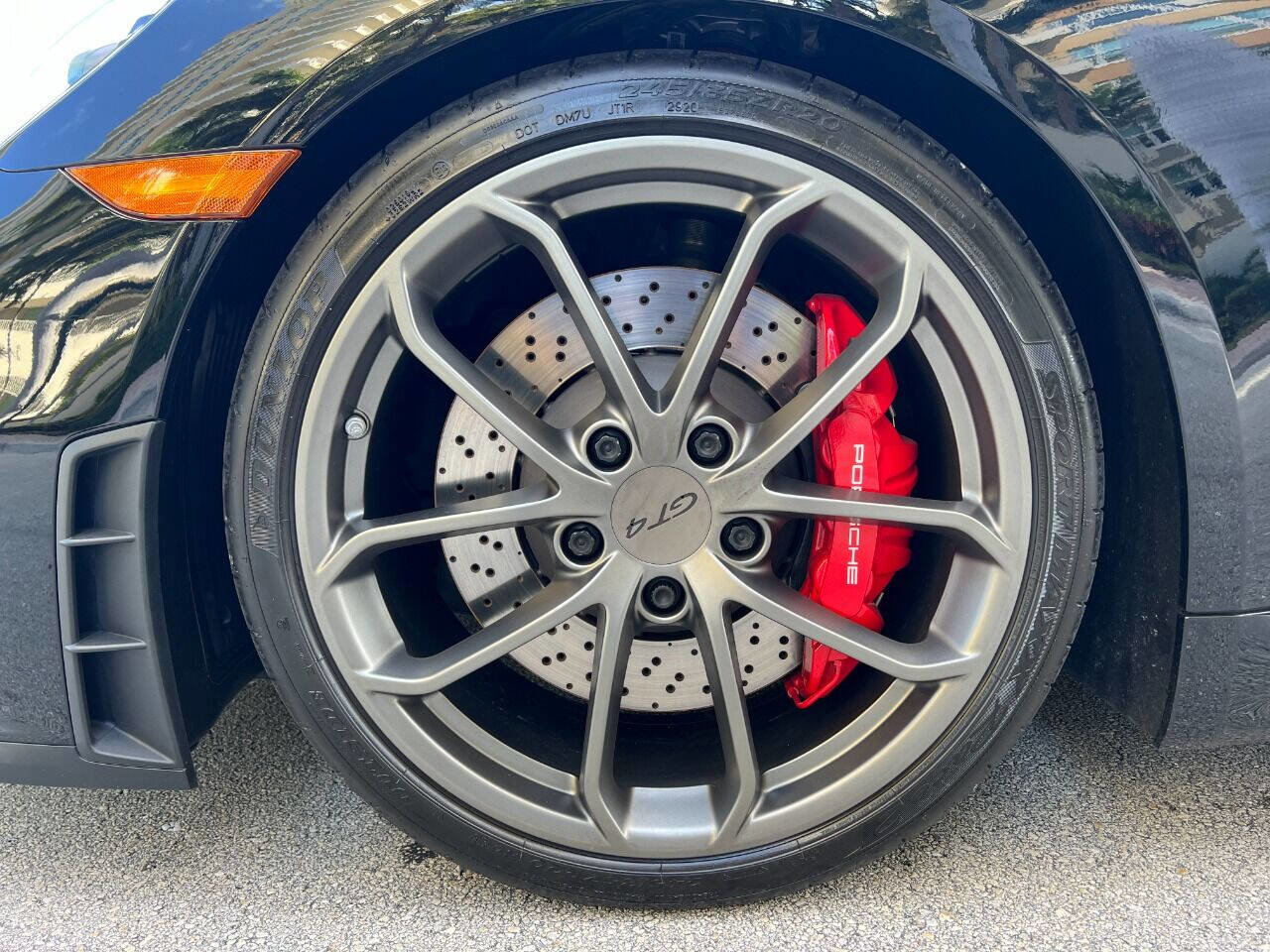 Used 2021 Porsche 718 Cayman GT4 image 19