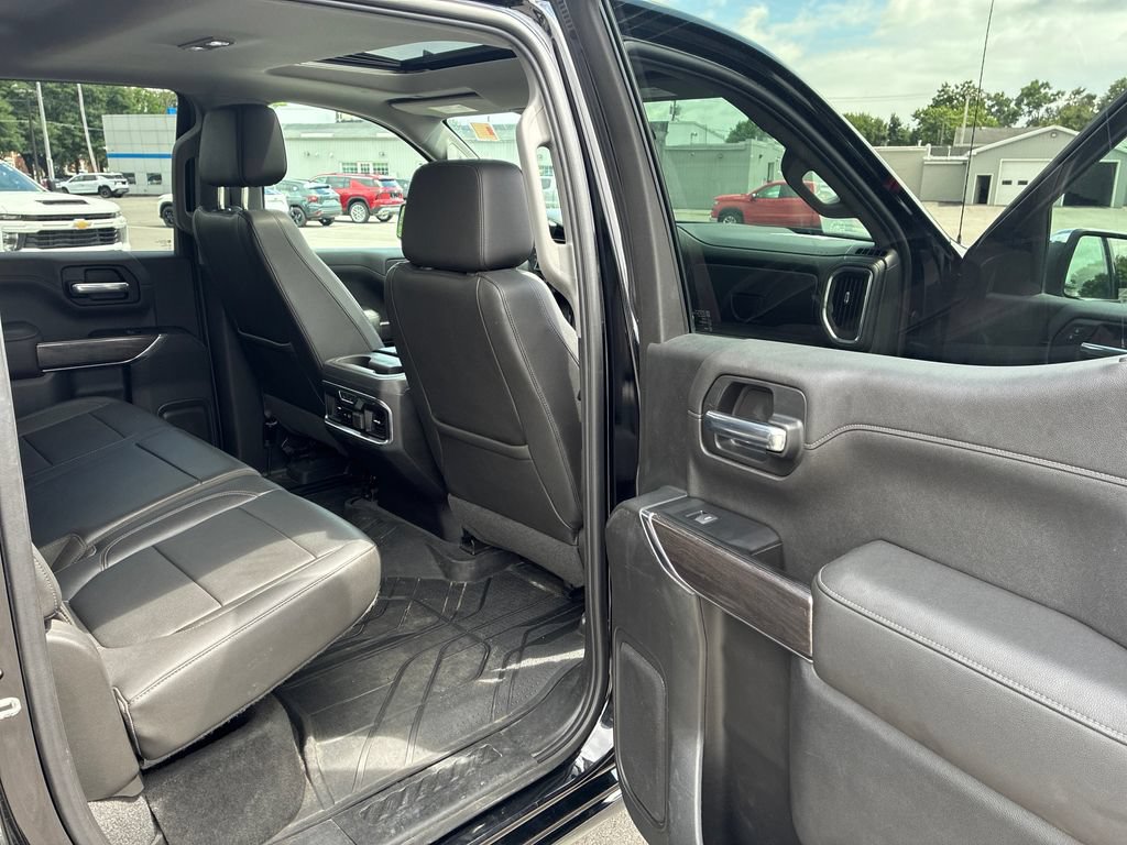 Used 2019 Chevrolet Silverado 1500 LTZ w/ LTZ Premium Package AWD/4WD image 24