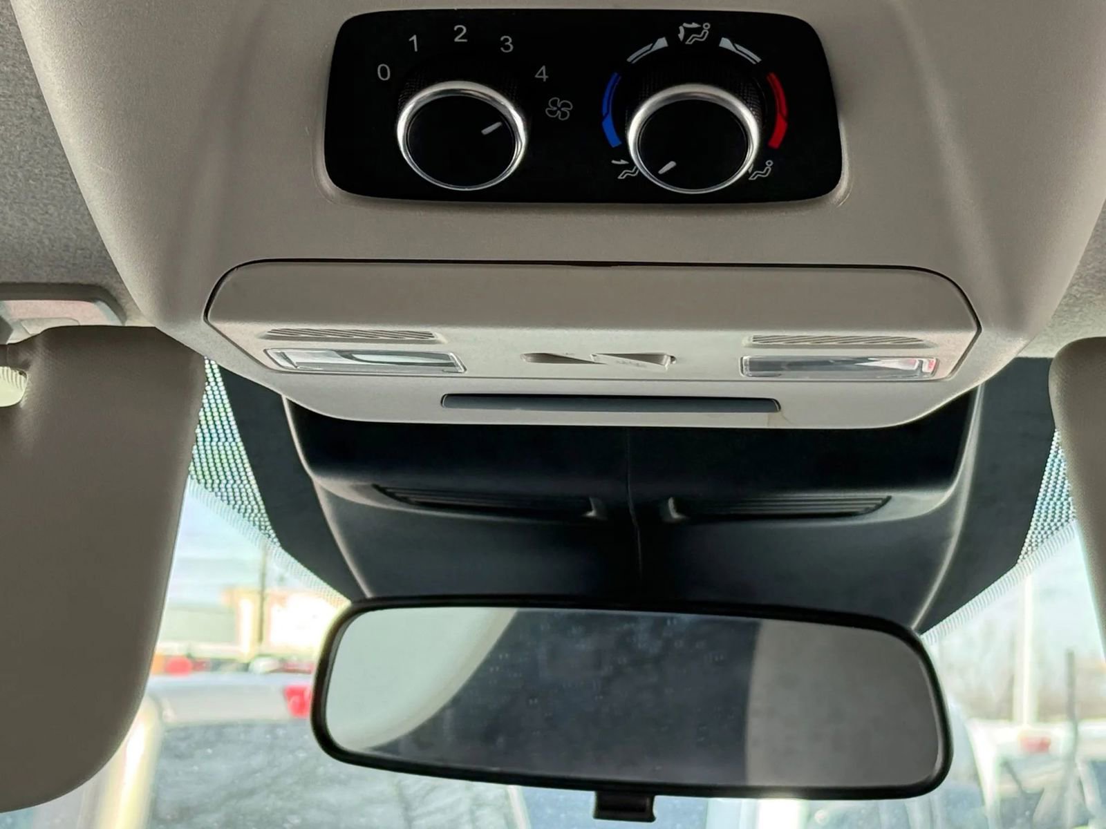 Used 2021 Ford Transit 350 XLT RWD image 15