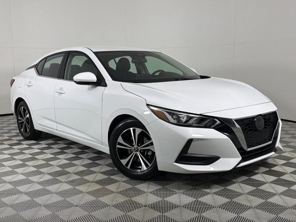 Used 2023 Nissan Sentra SV image 2