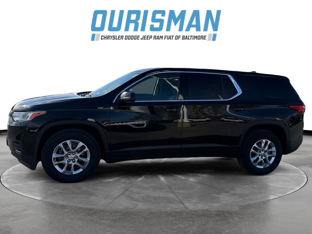 Used 2021 Chevrolet Traverse LS image 3