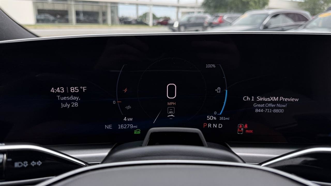 Used 2024 Cadillac Lyriq Sport RWD image 50
