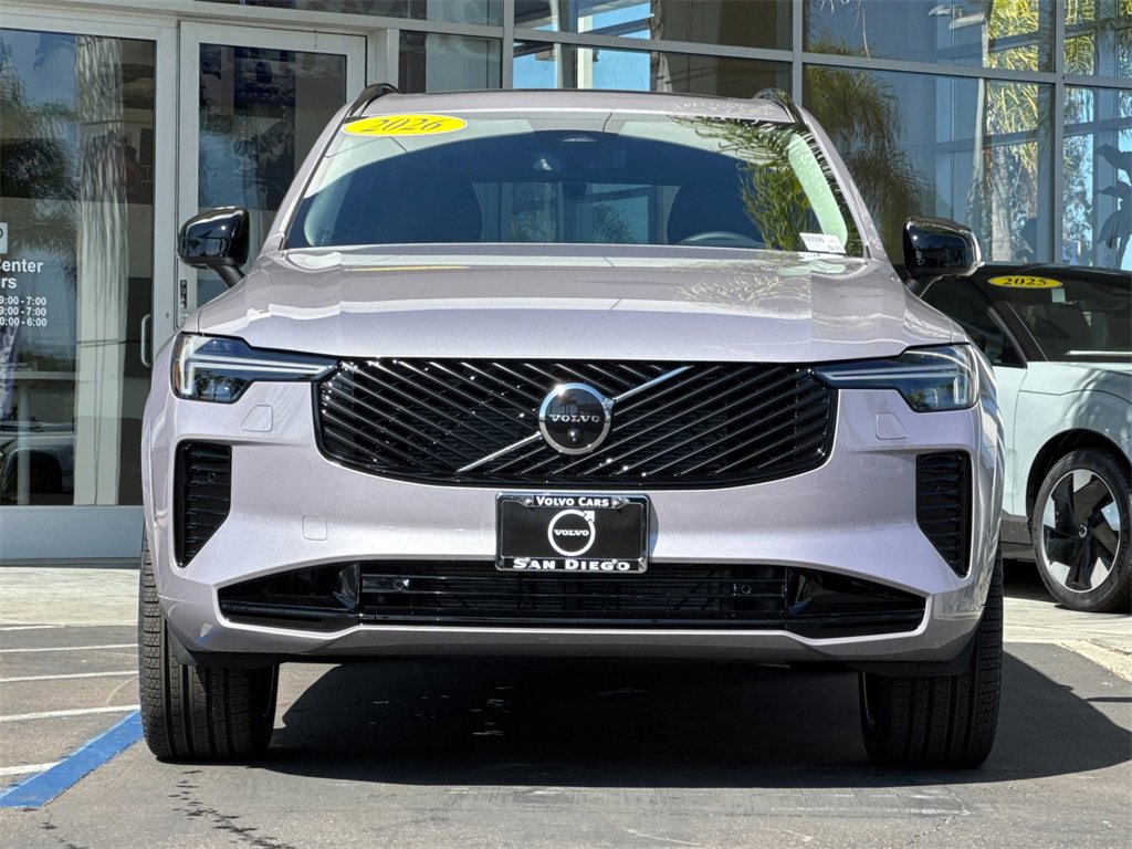 New 2026 Volvo XC90 B6 Ultra image 8