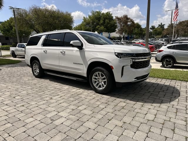 Used 2021 Chevrolet Suburban LS RWD image 16