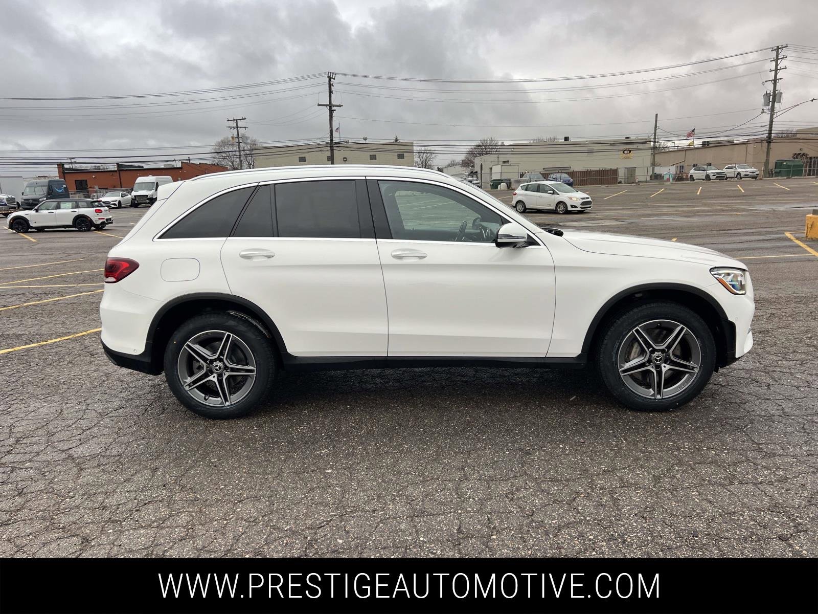 Used 2022 Mercedes-Benz GLC 300 4MATIC image 7
