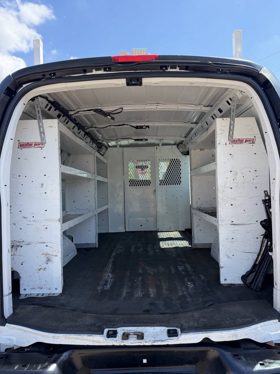 Used 2020 Chevrolet Express 2500 w/ Driver Convenience Package RWD image 12