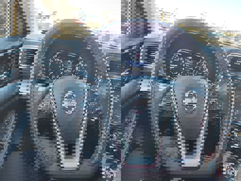 Used 2023 Nissan Maxima SV w/ Floor Mat Group image 27