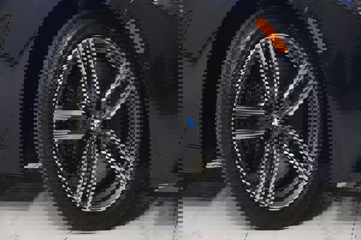 Used 2025 BMW 840i xDrive w/ M Sport Professional Package image 56