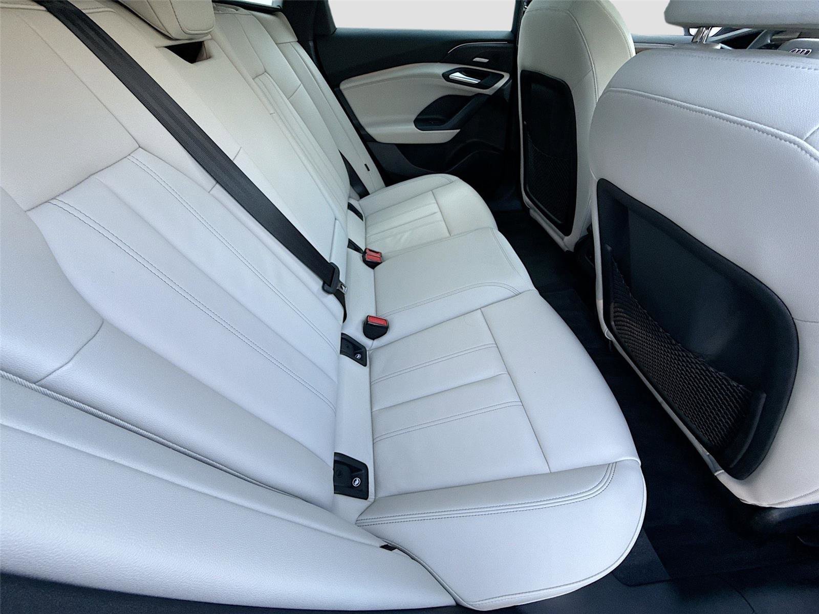 Certified 2025 Audi A6 e-tron Premium Plus w/ Premium Plus image 28