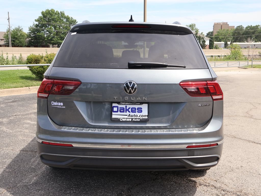 Used 2024 Volkswagen Tiguan S AWD/4WD image 4