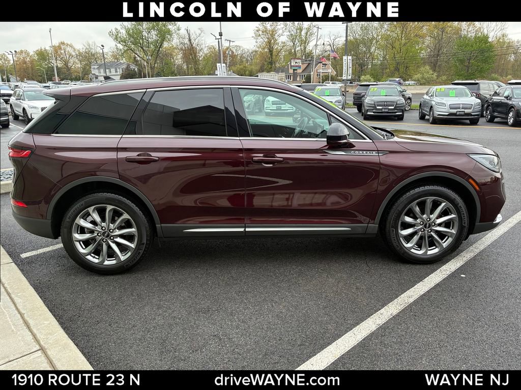 Used 2020 Lincoln Corsair AWD w/ Premium Package image 9