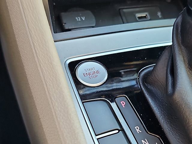 Used 2022 Volkswagen Passat 2.0T SE image 26