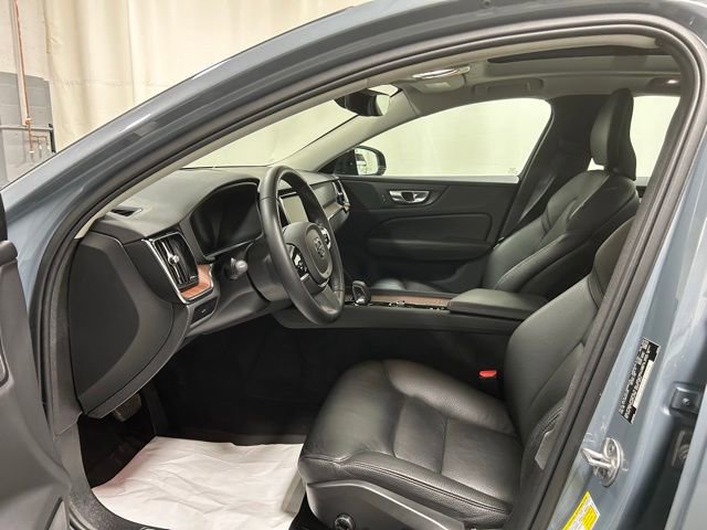 Certified 2024 Volvo S60 B5 Plus AWD/4WD image 10