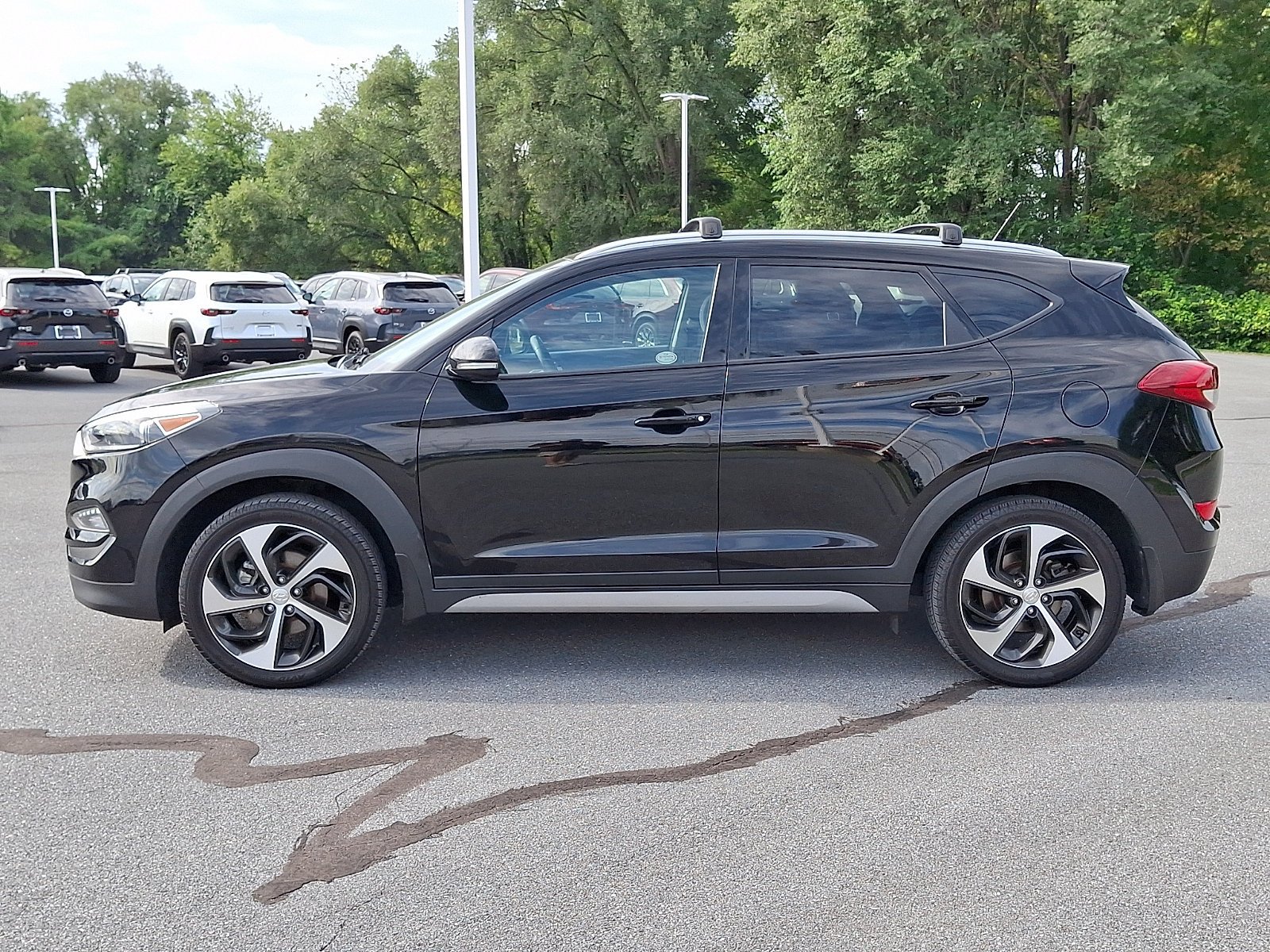 Used 2017 Hyundai Tucson Sport AWD/4WD image 4